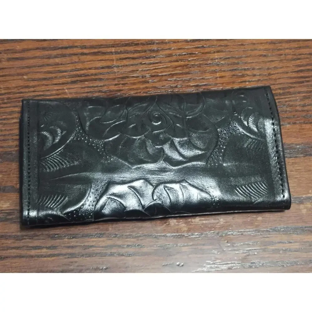 Vintage Mexican Leather women's wallet‎ with Roses